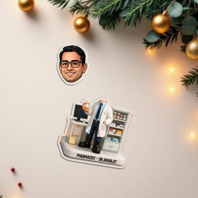 Personalized Pharmacist Bobblehead Caricature with Battery Powered Moving Head   Gift for Doctors, Pharmacy Students & Medical Professionals  Chemists & Lab Technicians Tabletop Decor